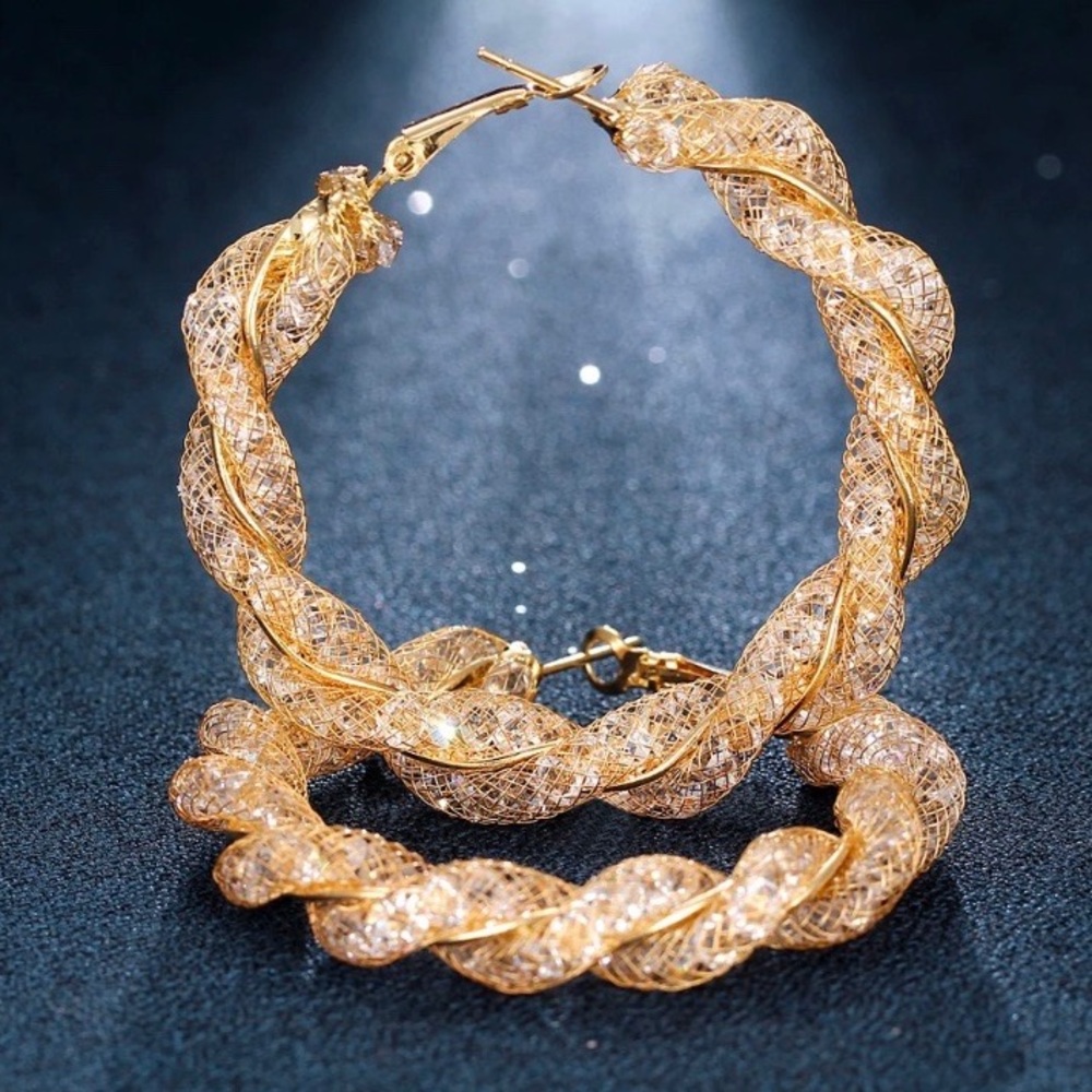 NEW 💎18K GOLD DIAMOND TWISTED ROUND EARRINGS